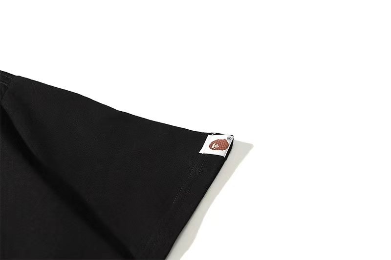 BAPE Square Front Graphic Short-Sleeve T-Shirt — detail